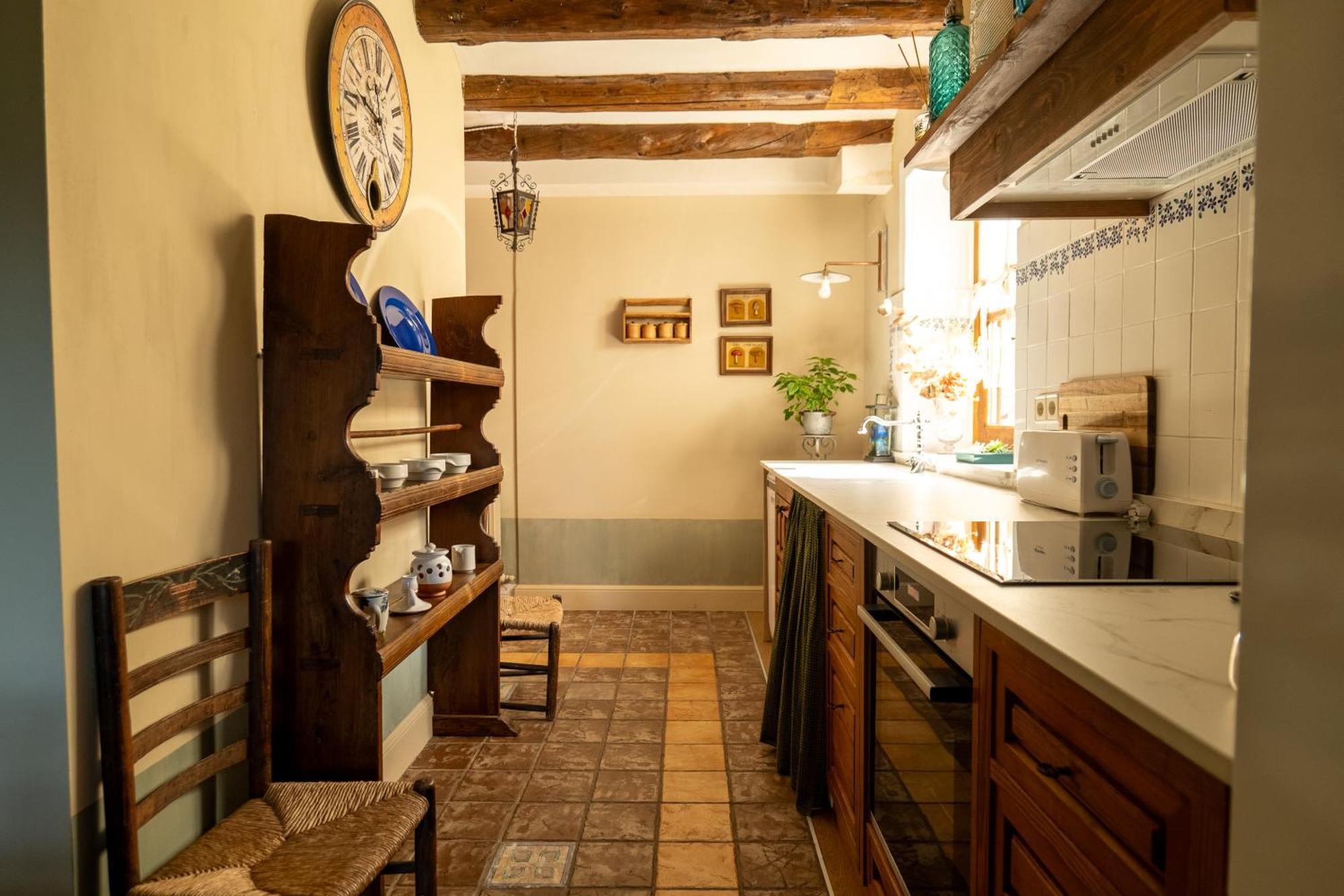 Sarvisé Casa Maria Bernaヴィラ エクステリア 写真