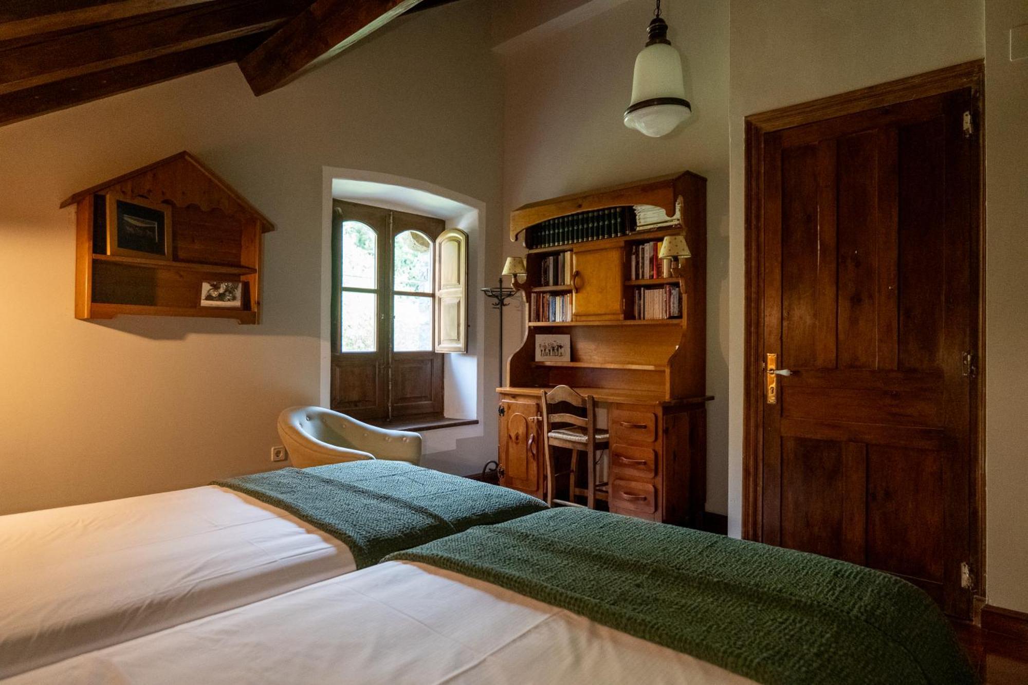 Sarvisé Casa Maria Bernaヴィラ エクステリア 写真