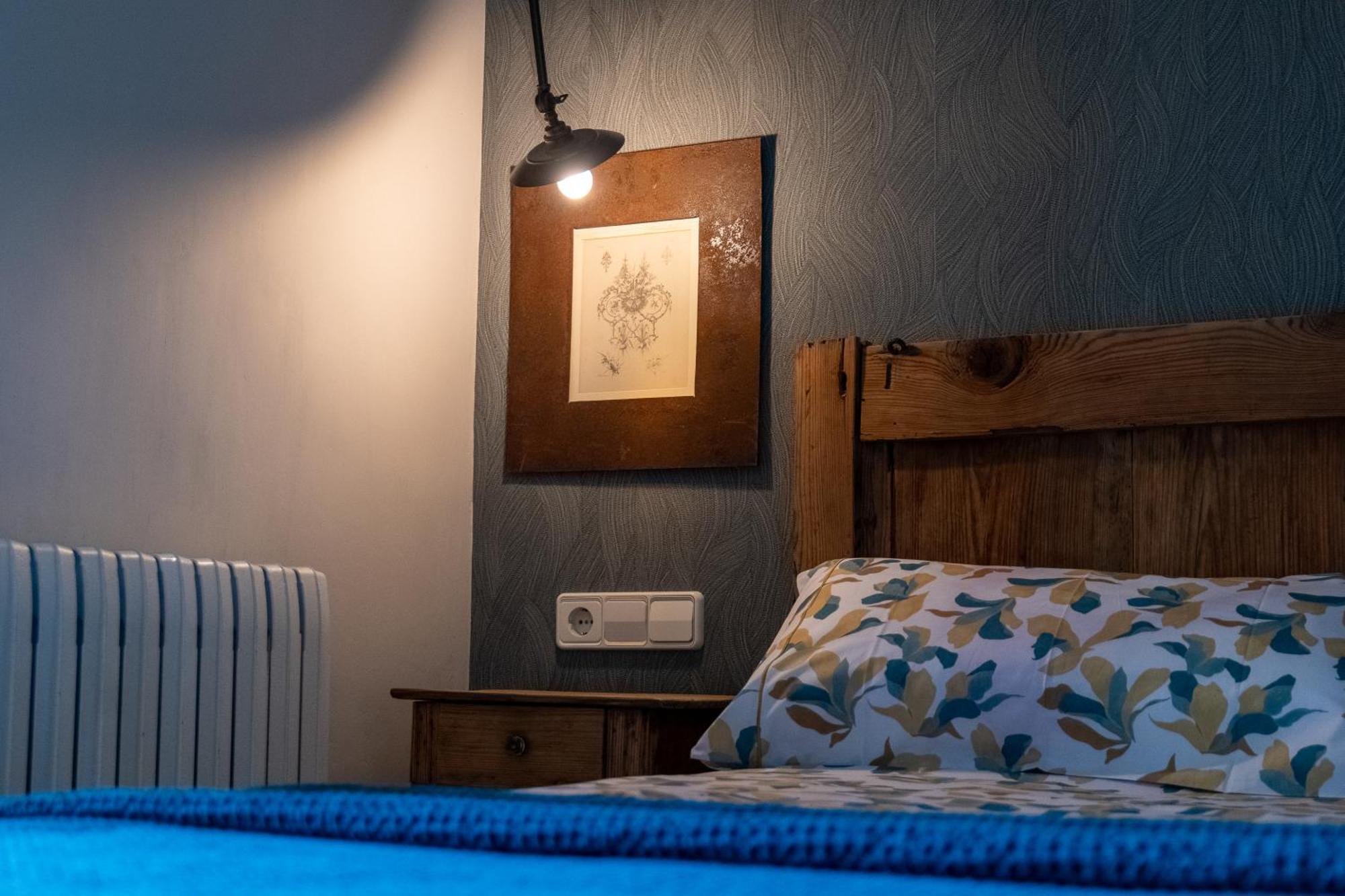 Sarvisé Casa Maria Bernaヴィラ エクステリア 写真
